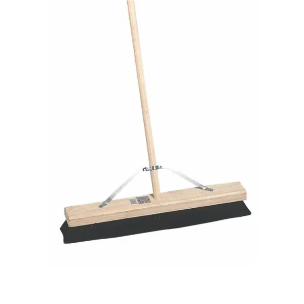 600MM SOFT BLACK PLATFORM BROOM 